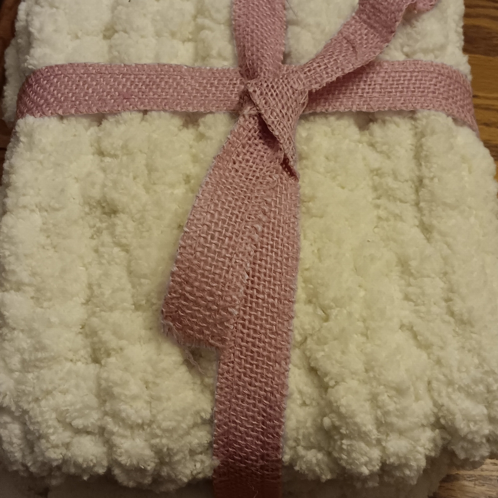Chunky Yarn Scarf. Made To Order